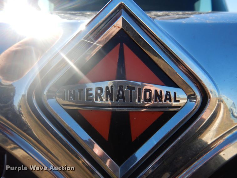 image for item DH8087 2013 International WorkStar 7300  box truck