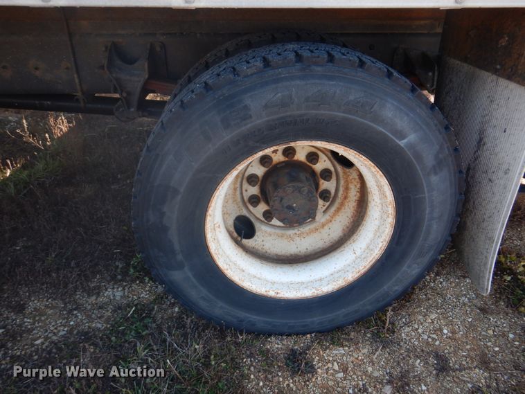 image for item DH8087 2013 International WorkStar 7300  box truck