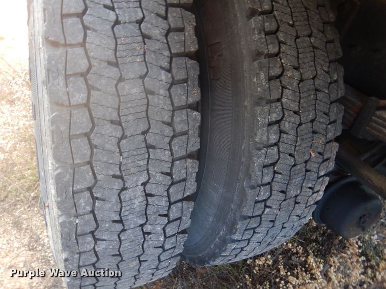 image for item DH8087 2013 International WorkStar 7300  box truck