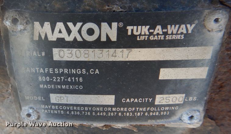 image for item DH8088 2009 Peterbilt 335  box truck