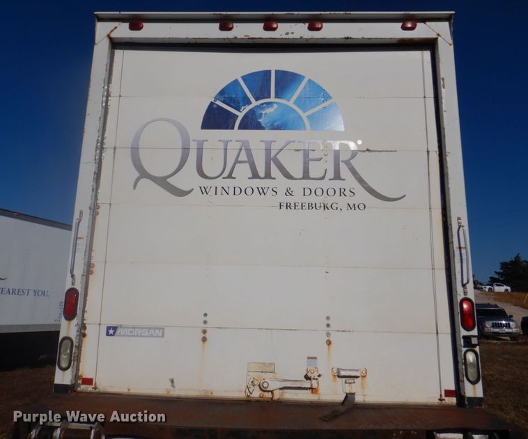 image for item DH8088 2009 Peterbilt 335  box truck