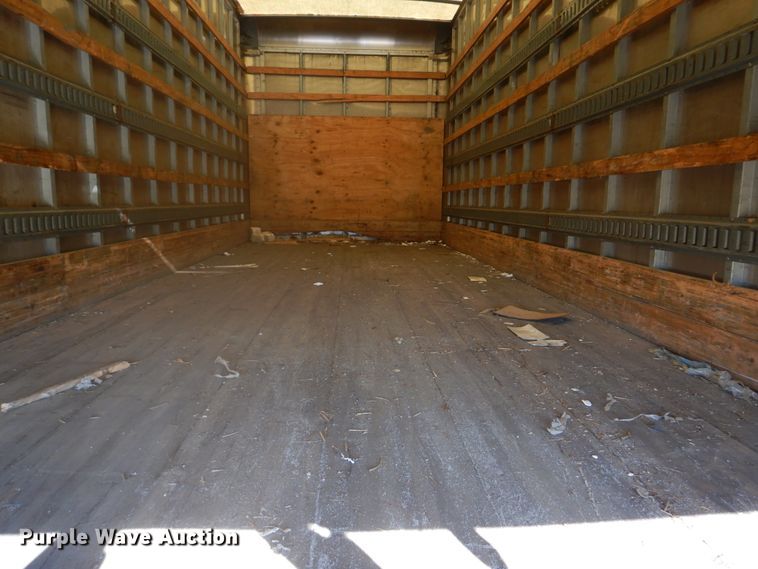 image for item DH8088 2009 Peterbilt 335  box truck