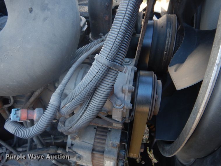 image for item DH8088 2009 Peterbilt 335  box truck