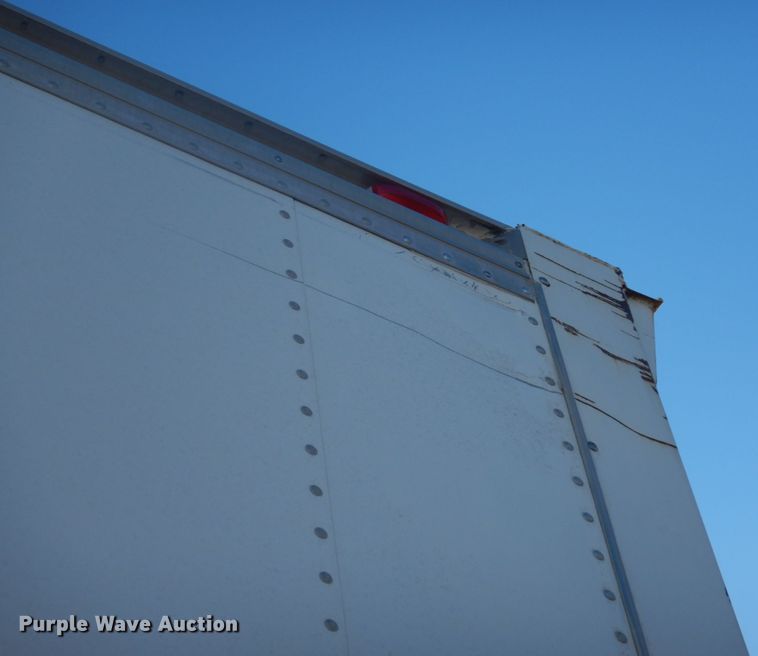 image for item DH8089 2009 Peterbilt 335  box truck