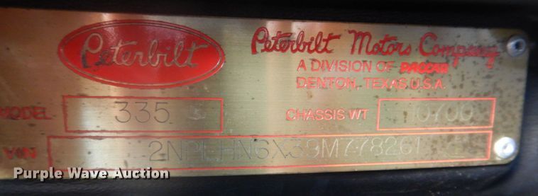 image for item DH8089 2009 Peterbilt 335  box truck