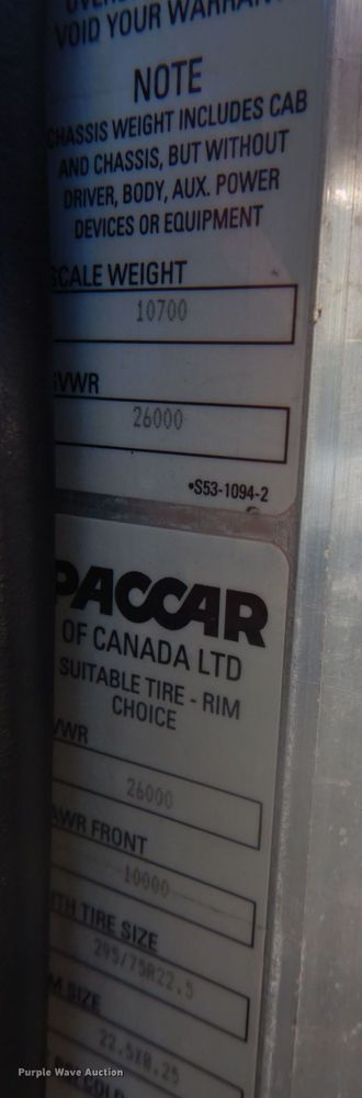 image for item DH8089 2009 Peterbilt 335  box truck