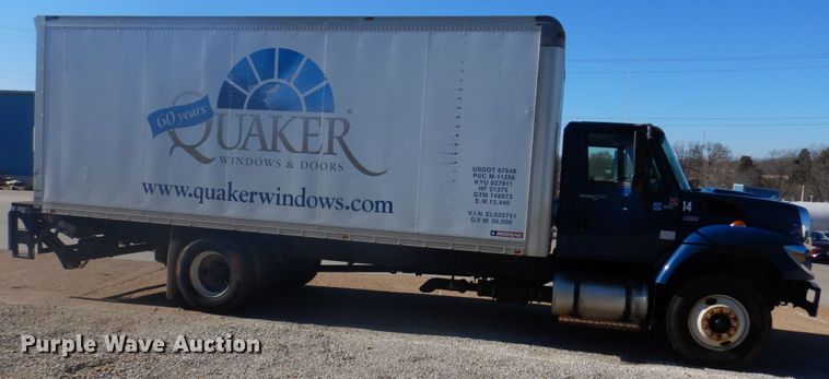 image for item DH8090 2014 International WorkStar 7300  box truck