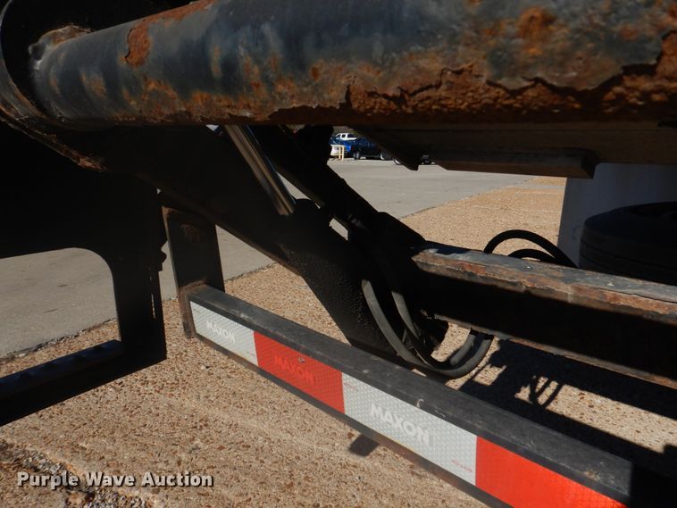 image for item DH8090 2014 International WorkStar 7300  box truck