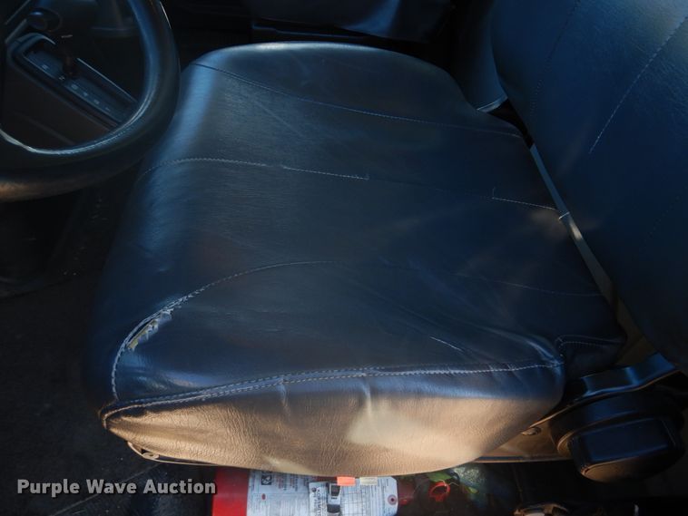 image for item DH8090 2014 International WorkStar 7300  box truck