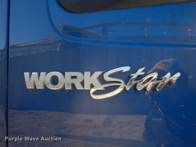 image for item DH8090 2014 International WorkStar 7300  box truck