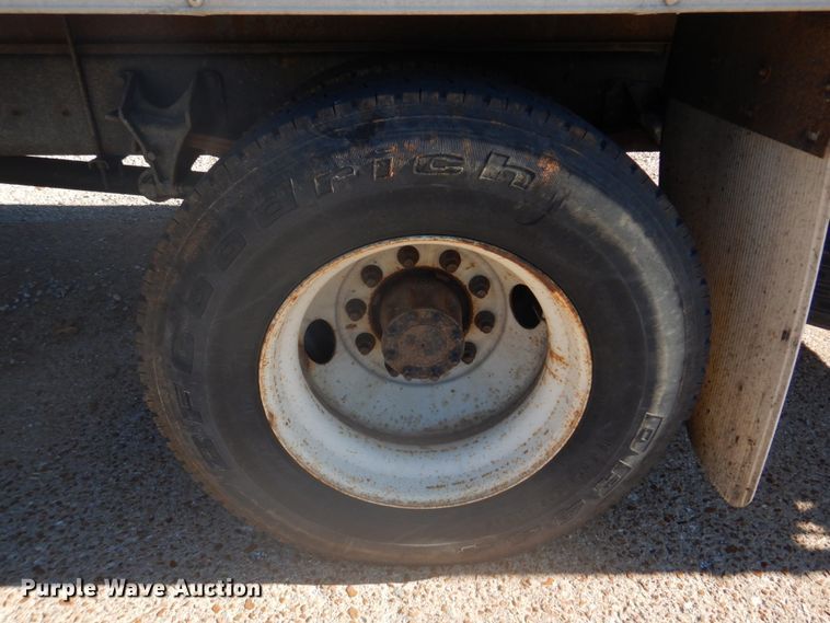 image for item DH8090 2014 International WorkStar 7300  box truck