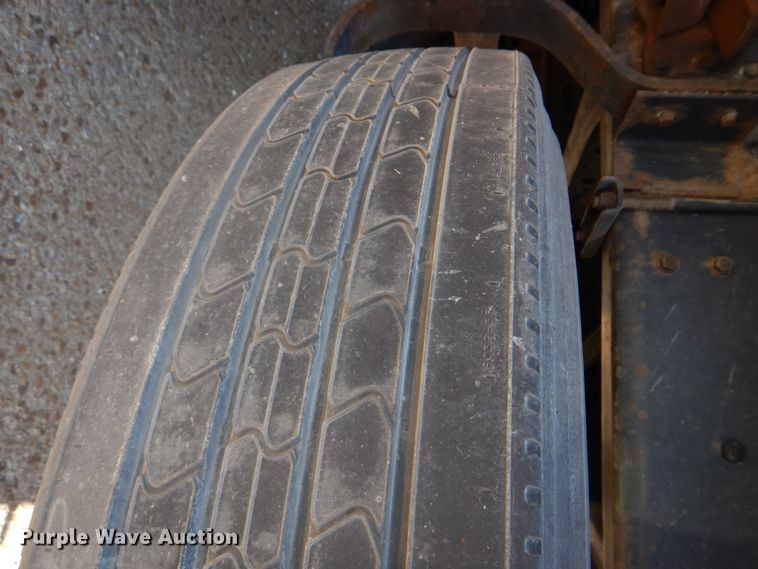 image for item DH8090 2014 International WorkStar 7300  box truck