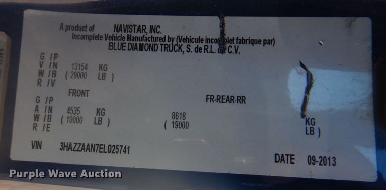 image for item DH8090 2014 International WorkStar 7300  box truck