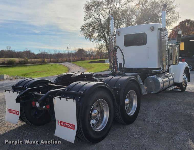 image for item DJ1499 2000 Kenworth W900  semi truck