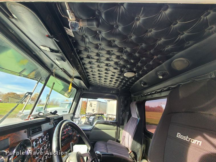 image for item DJ1499 2000 Kenworth W900  semi truck