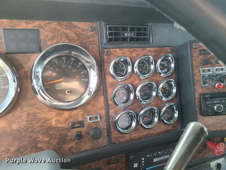 image for item DJ1499 2000 Kenworth W900  semi truck