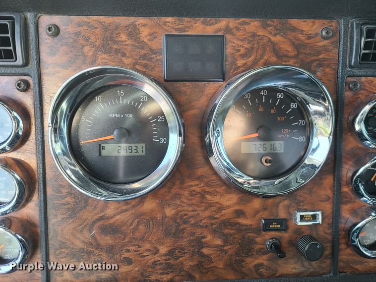 image for item DJ1499 2000 Kenworth W900  semi truck