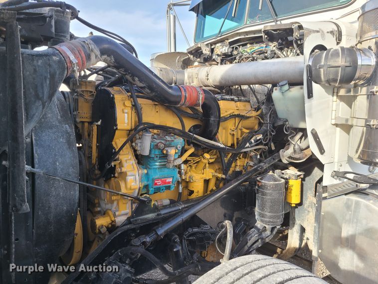 image for item DJ1499 2000 Kenworth W900  semi truck