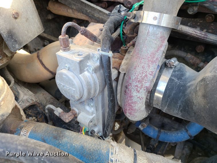 image for item DJ1513 2007 Mack CXP613  semi truck