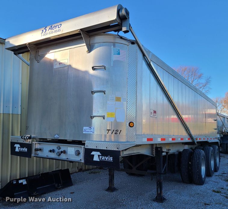 image for item DJ1605 2017 Travis  end dump trailer