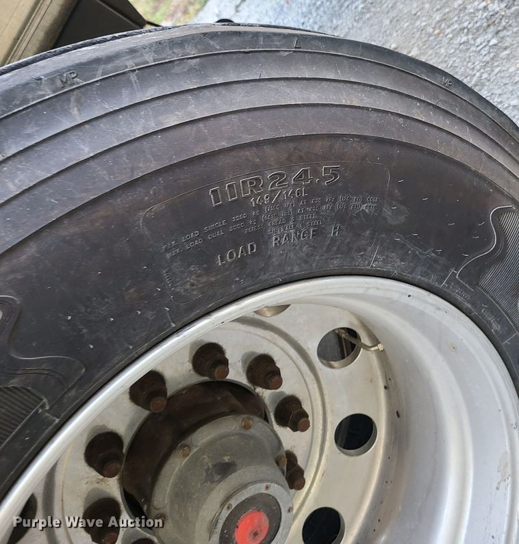 image for item DJ1605 2017 Travis  end dump trailer