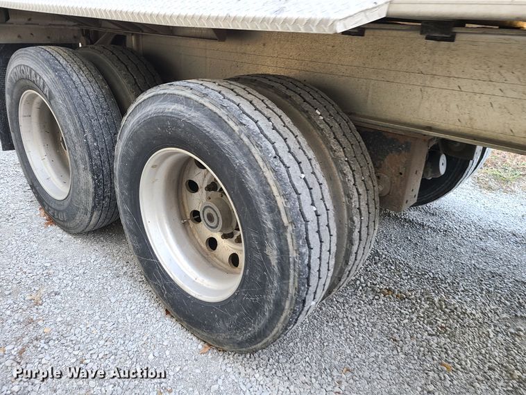 image for item DJ1605 2017 Travis  end dump trailer
