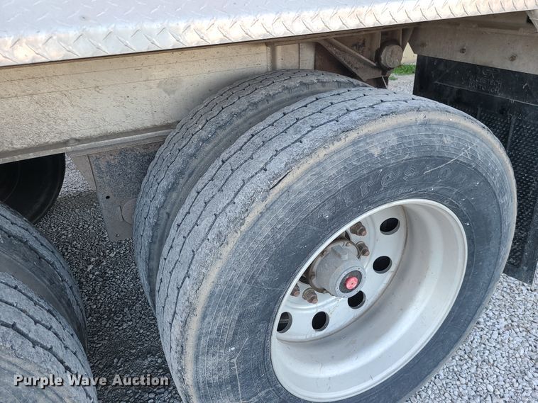 image for item DJ1605 2017 Travis  end dump trailer