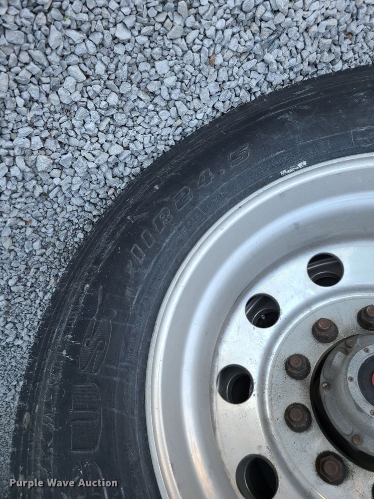 image for item DJ1605 2017 Travis  end dump trailer