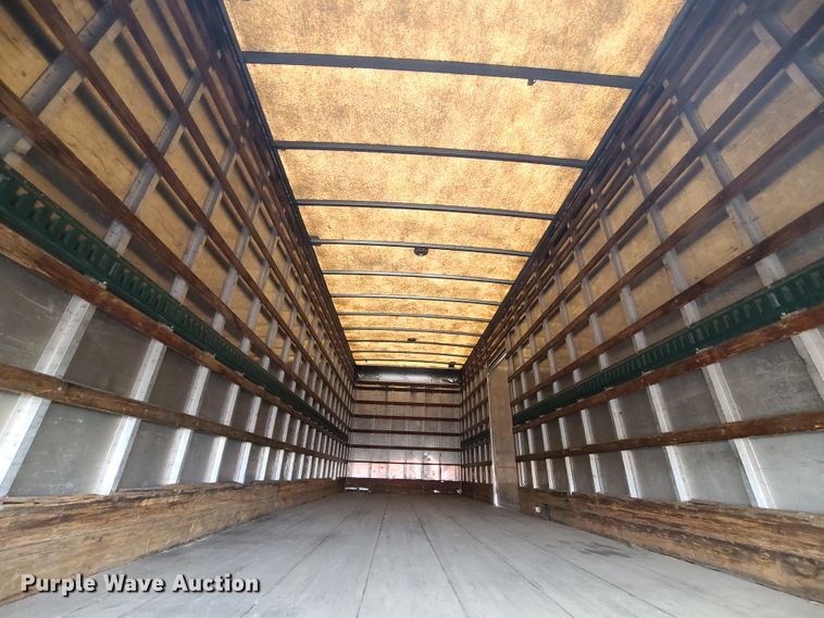 image for item DJ1675 2004 Freightliner Business Class M2  box truck