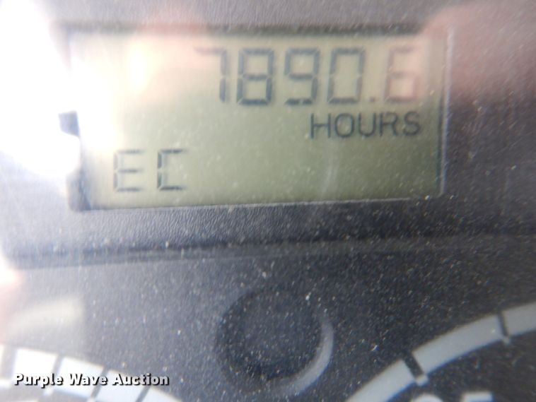 image for item DK1468 2009 Freightliner Columbia  semi truck