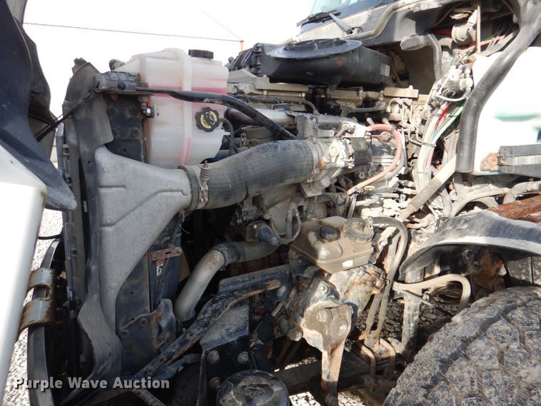 image for item DK1468 2009 Freightliner Columbia  semi truck