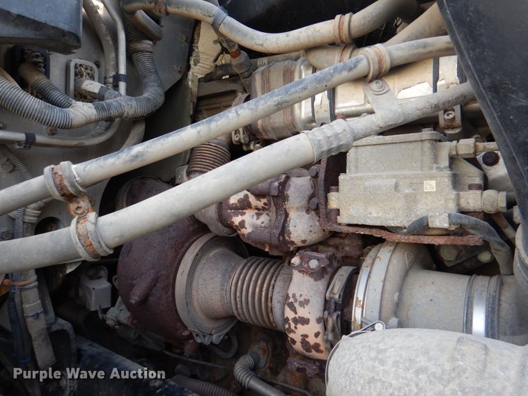 image for item DK1468 2009 Freightliner Columbia  semi truck