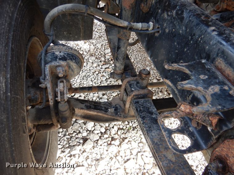 image for item DK1468 2009 Freightliner Columbia  semi truck