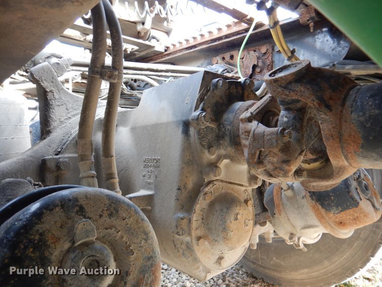 image for item DK1468 2009 Freightliner Columbia  semi truck