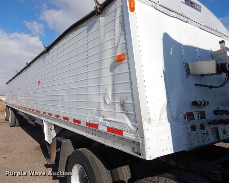 image for item DK7244 2012 Wilson DWH-500C  grain trailer