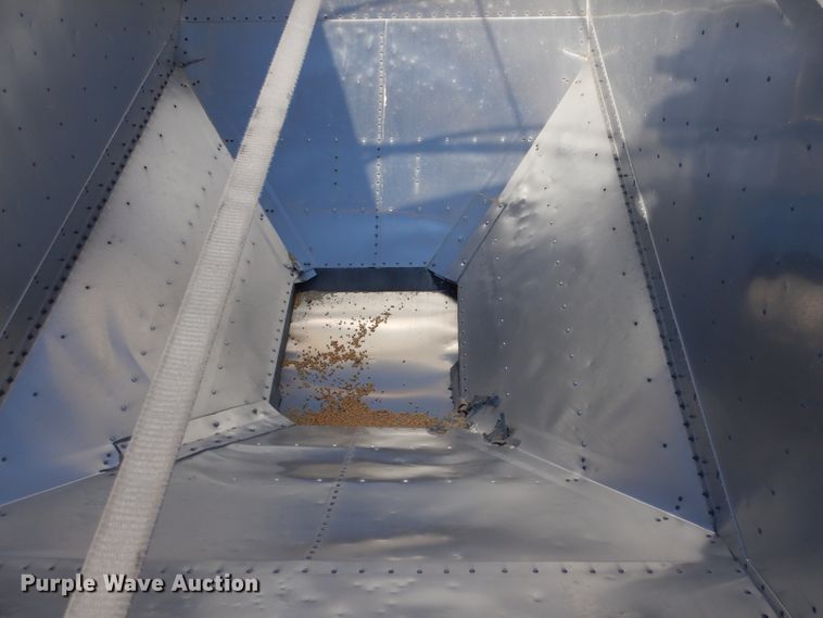 image for item DK7244 2012 Wilson DWH-500C  grain trailer