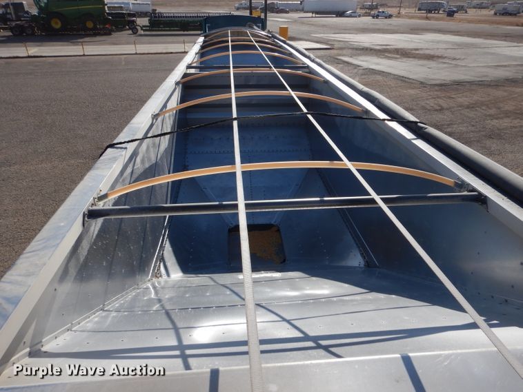 image for item DK7244 2012 Wilson DWH-500C  grain trailer