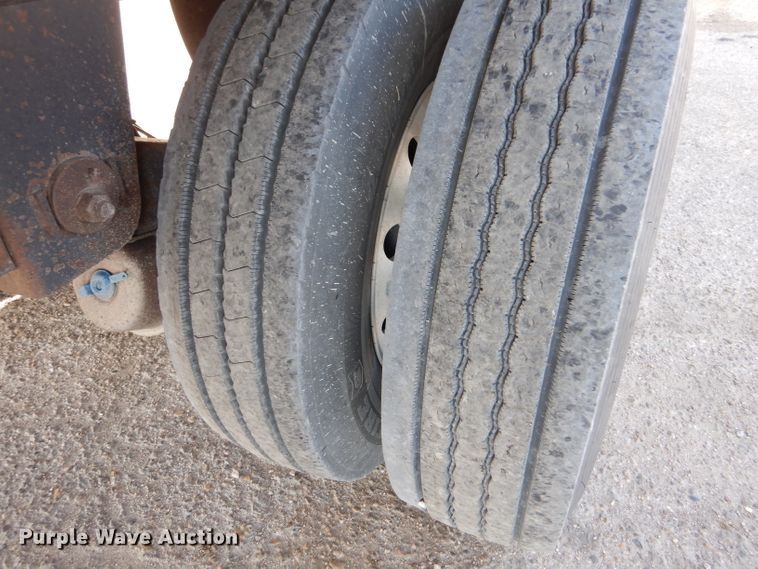 image for item DK7244 2012 Wilson DWH-500C  grain trailer