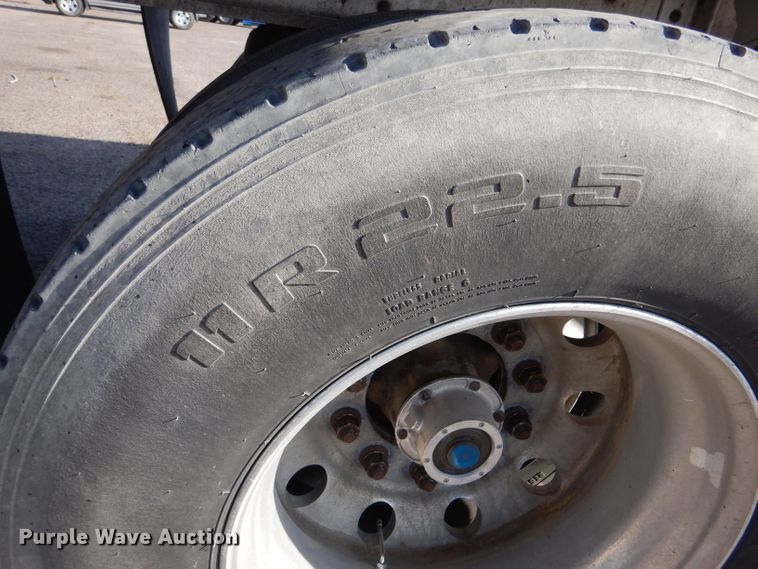 image for item DK7244 2012 Wilson DWH-500C  grain trailer