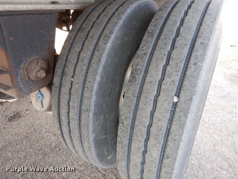 image for item DK7244 2012 Wilson DWH-500C  grain trailer