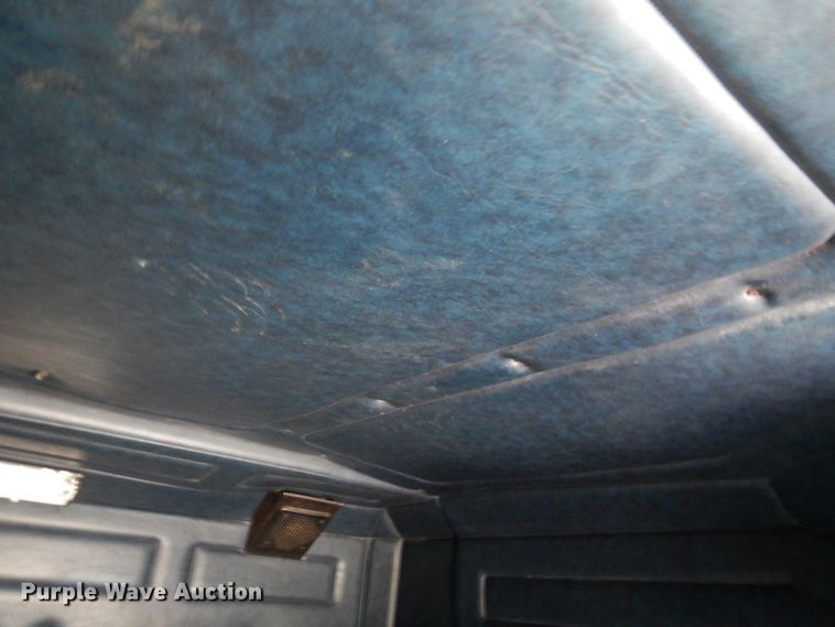 image for item DK8687 1996 Freightliner FLD120  semi truck