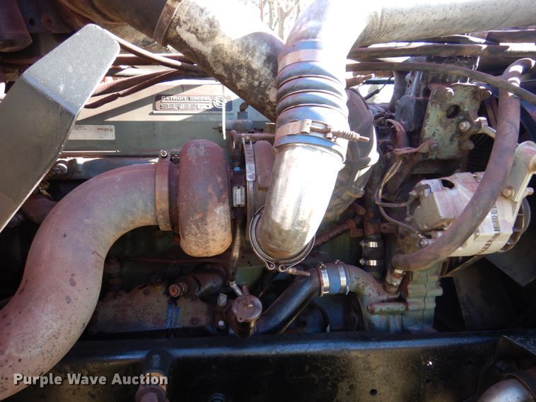 image for item DK8687 1996 Freightliner FLD120  semi truck