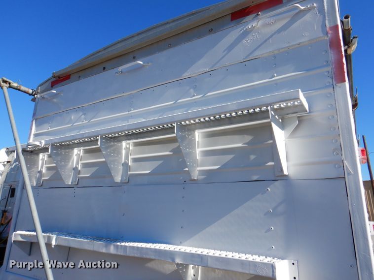 image for item DK8688 1984 Timpte  grain trailer