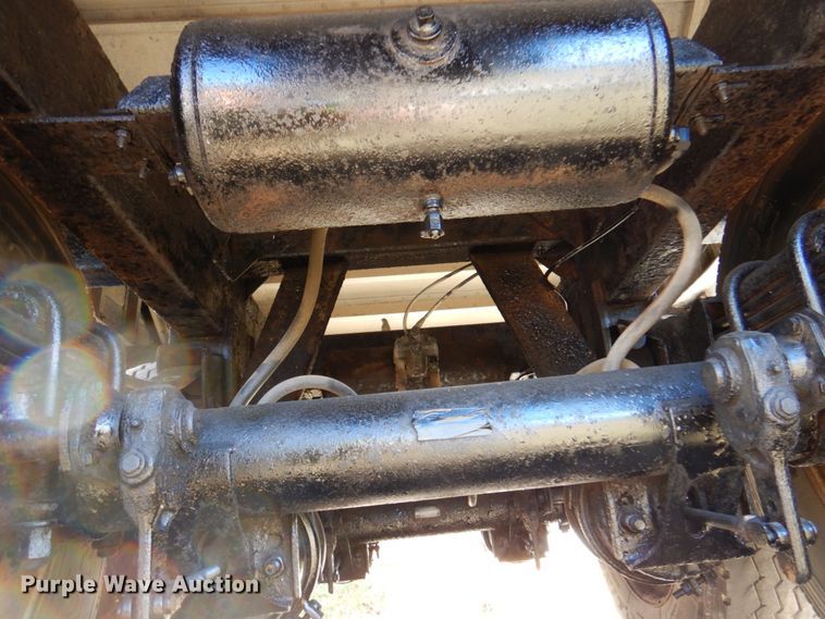 image for item DK8688 1984 Timpte  grain trailer