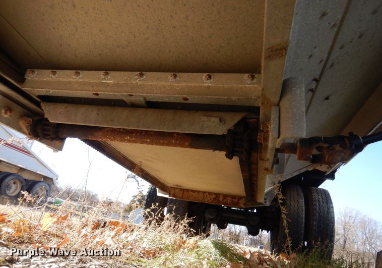 image for item DK8688 1984 Timpte  grain trailer