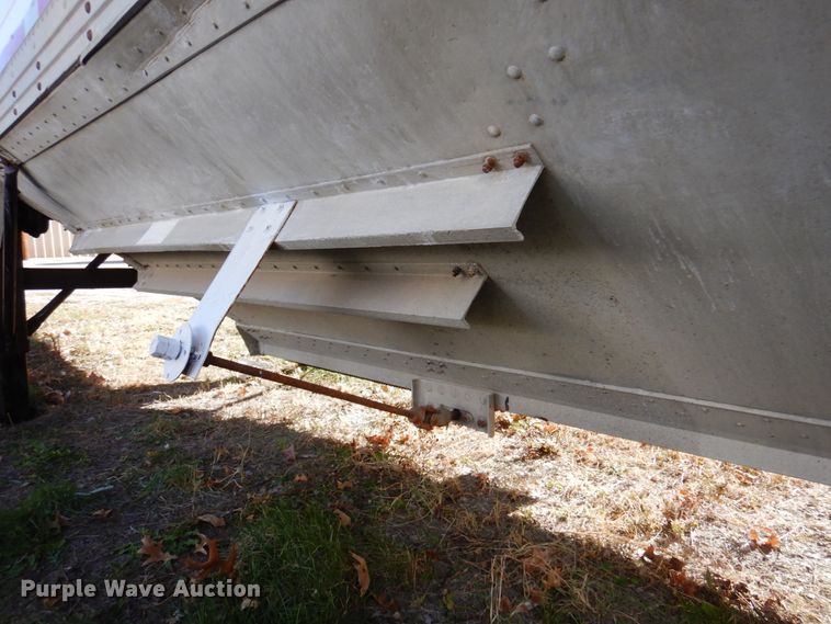 image for item DK8688 1984 Timpte  grain trailer