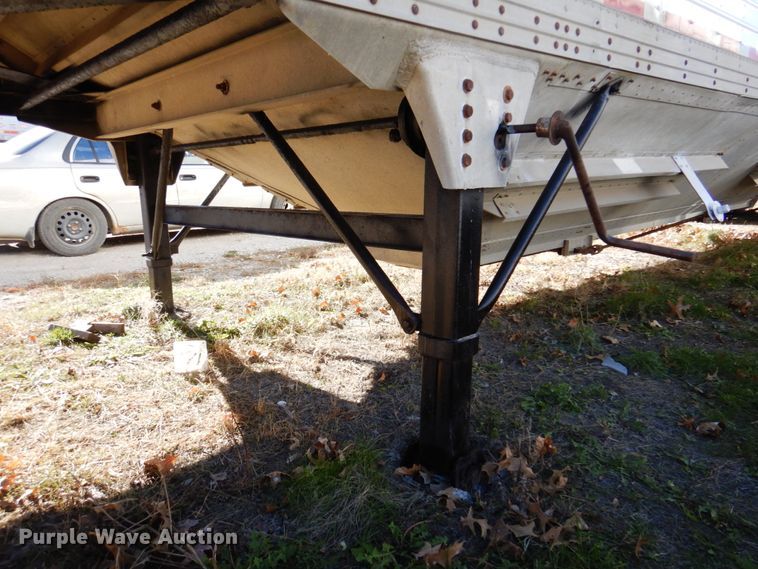 image for item DK8688 1984 Timpte  grain trailer