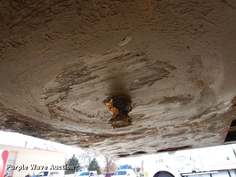 image for item DK8688 1984 Timpte  grain trailer