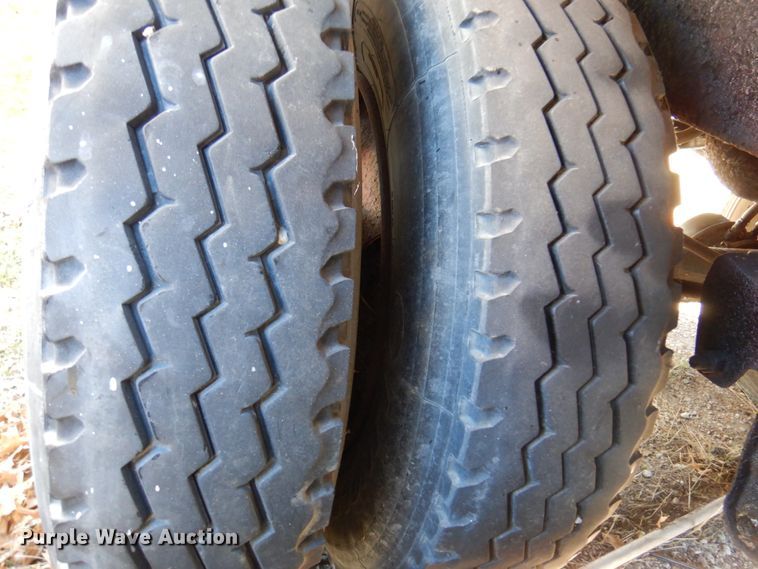 image for item DK8688 1984 Timpte  grain trailer