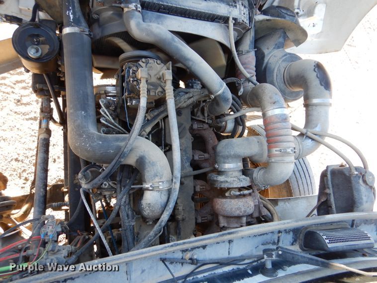 image for item DL3522 1996 Freightliner FL70  semi truck